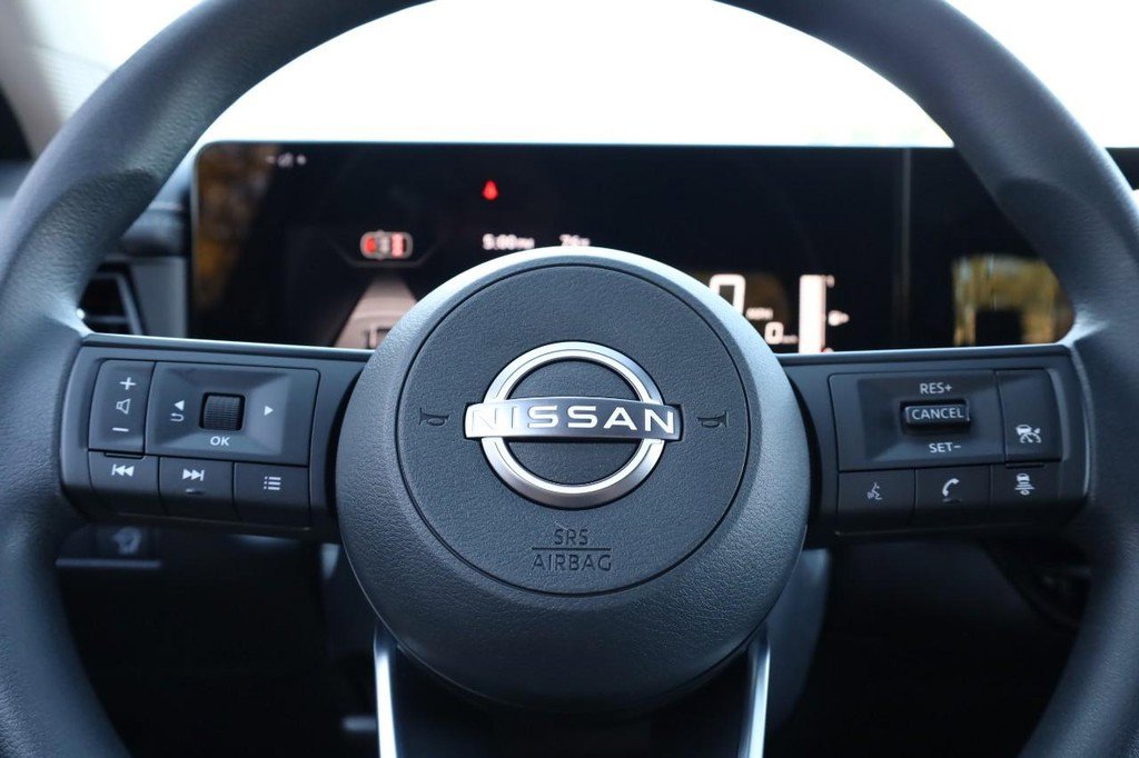 New 2026 Nissan Kicks SV image 9