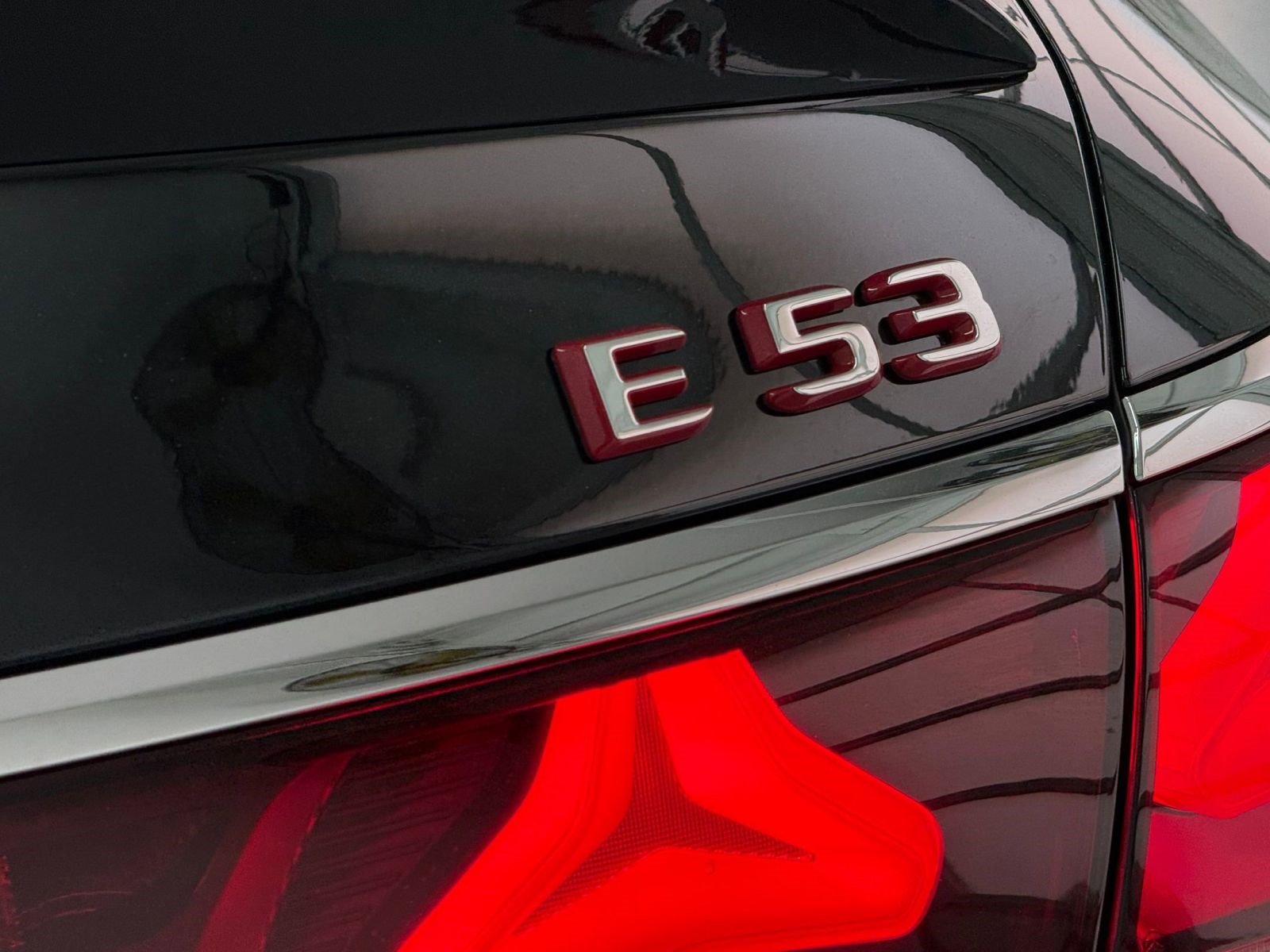 New 2026 Mercedes-Benz E 53 AMG e 4MATIC Sedan image 21