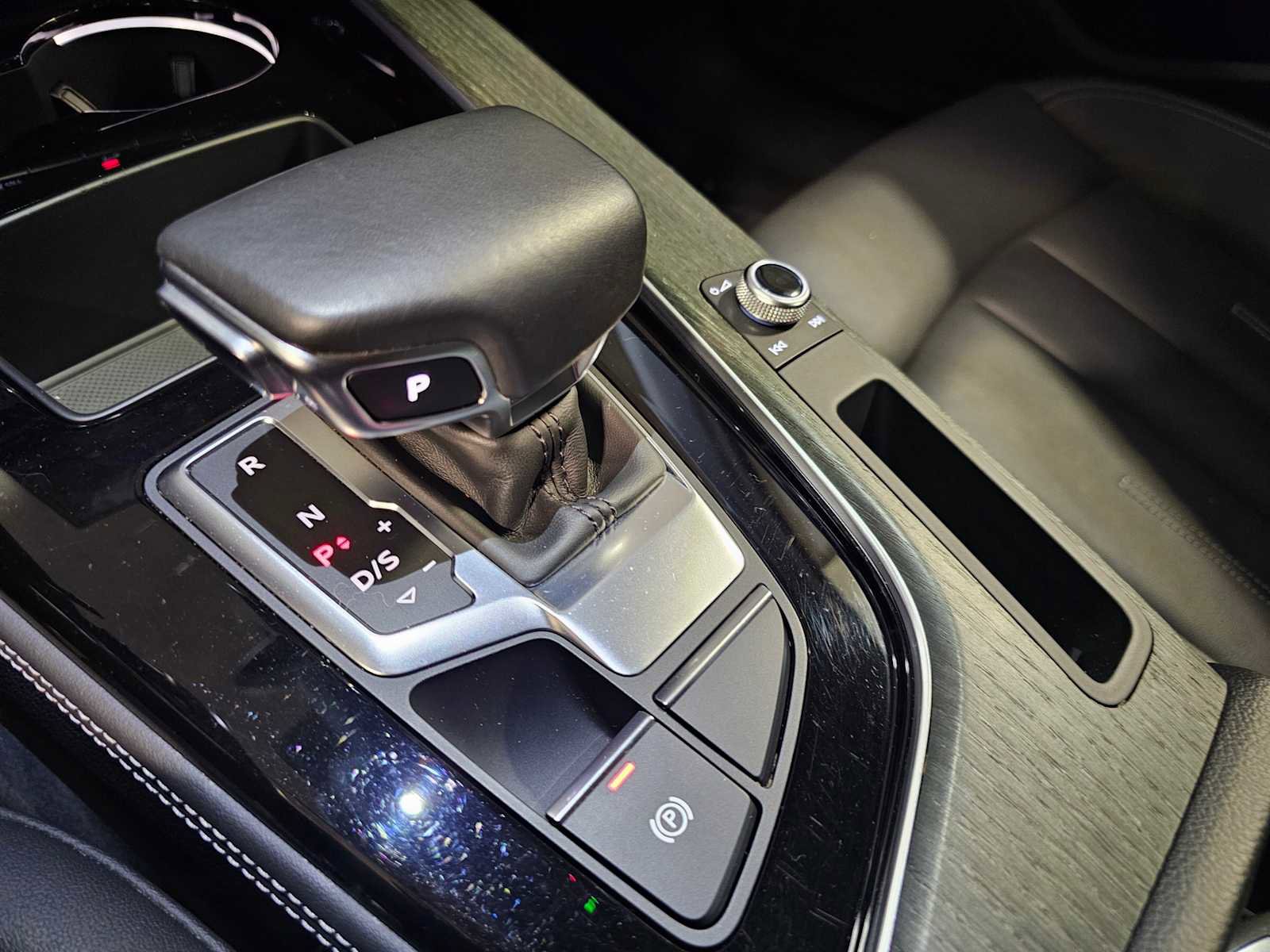 Used 2020 Audi A4 2.0T allroad Premium Plus AWD/4WD image 22