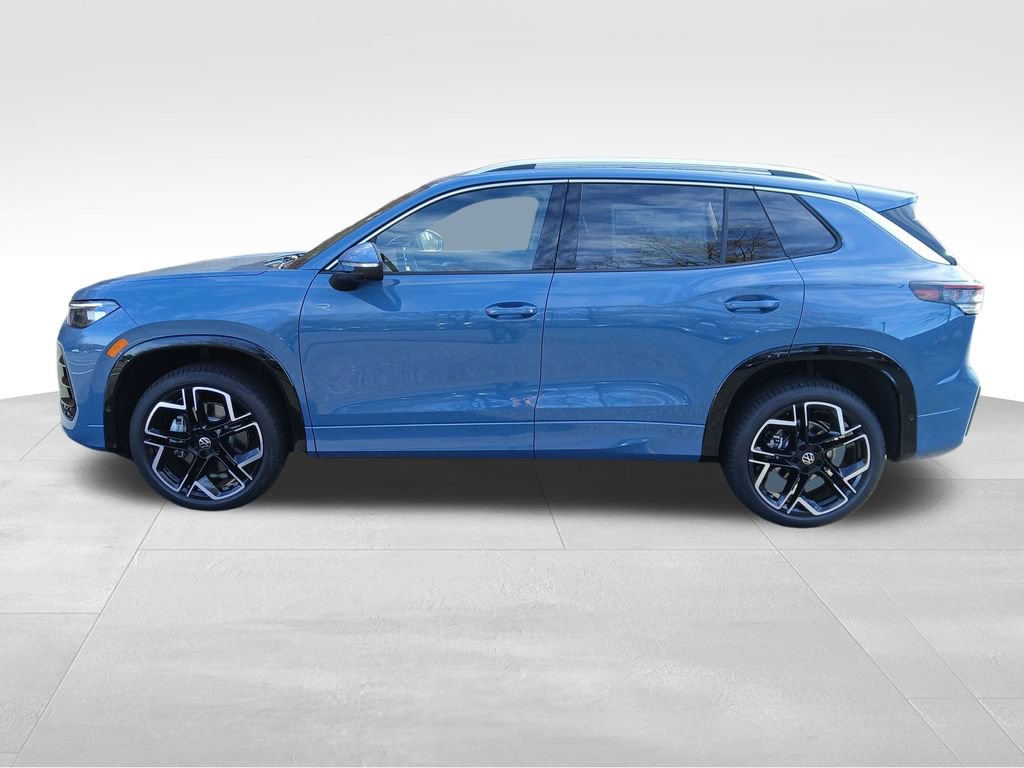 New 2026 Volkswagen Tiguan SEL R-Line image 2