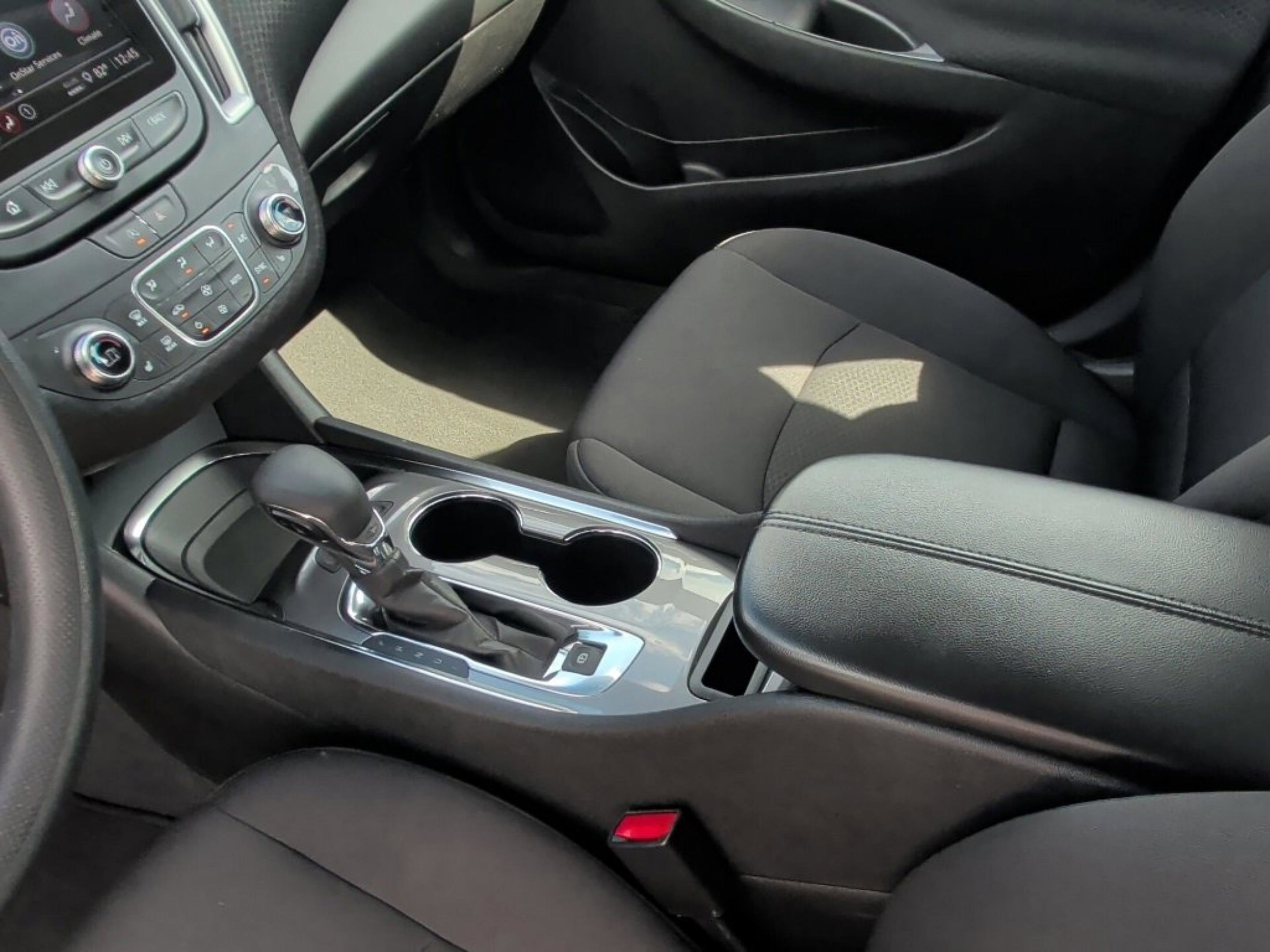 Used 2025 Chevrolet Malibu LT image 14