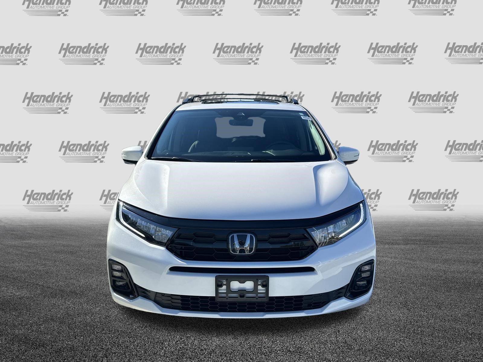 Used 2025 Honda Odyssey Elite image 3