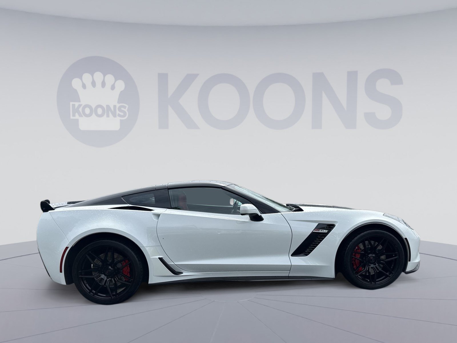 Used 2019 Chevrolet Corvette Z06 RWD image 8