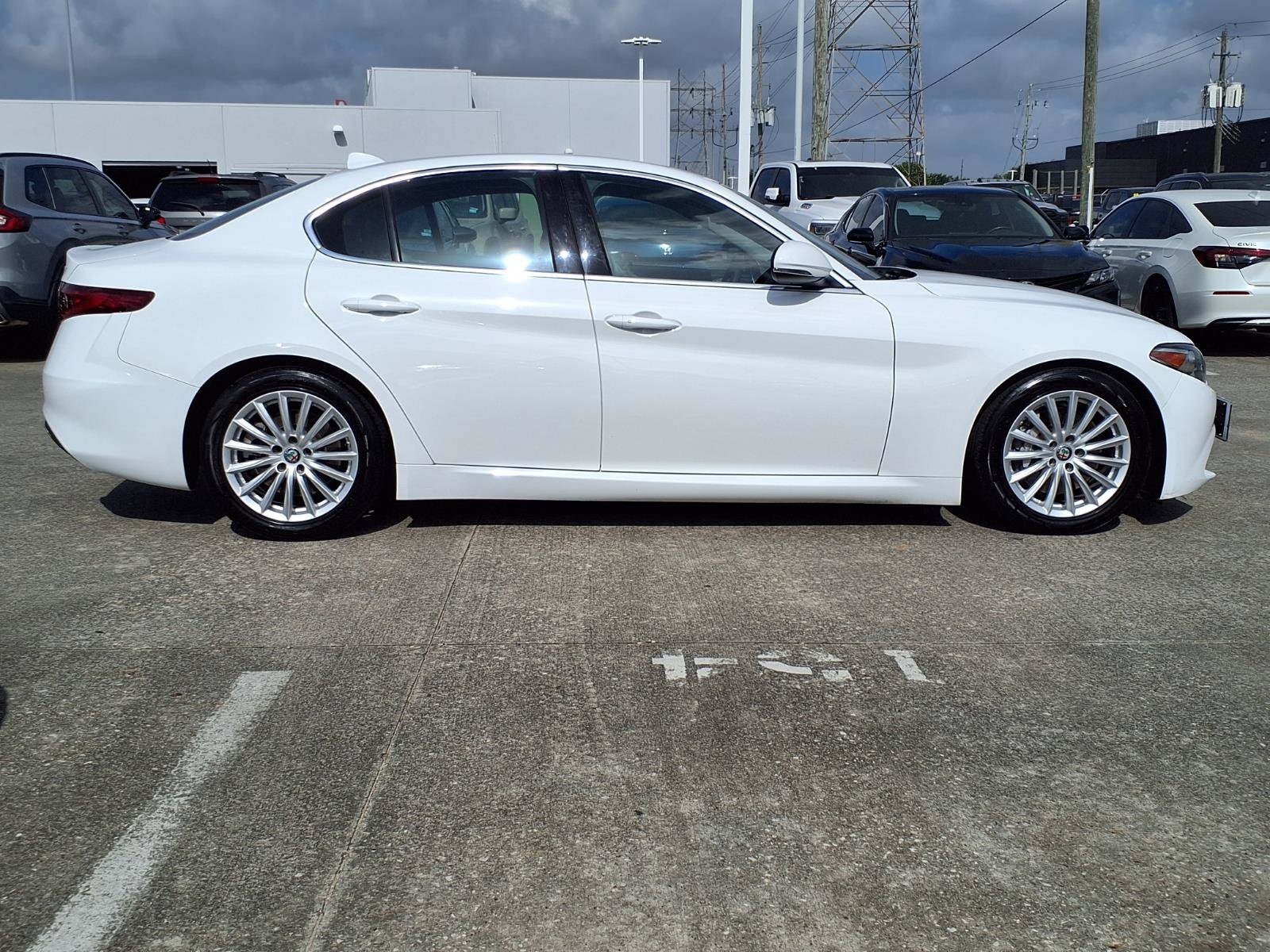 Used 2021 Alfa Romeo Giulia Sprint RWD image 26