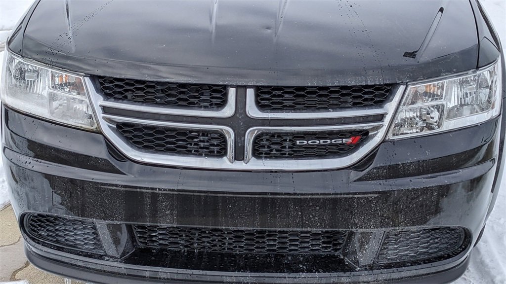 Used 2019 Dodge Journey SE image 9