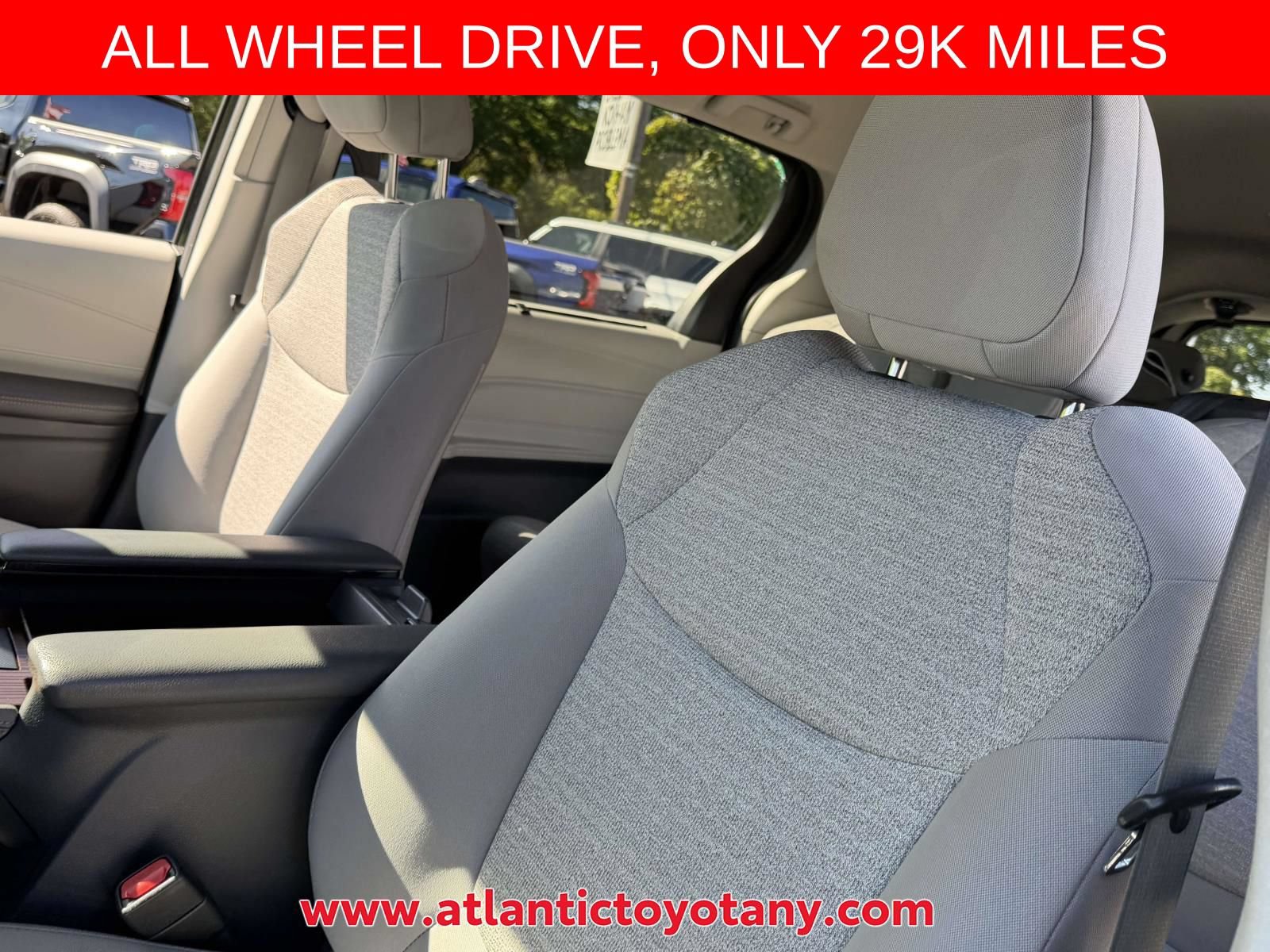Used 2022 Toyota Sienna LE AWD/4WD image 13