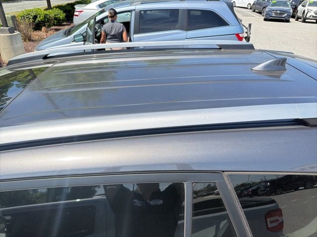 Used 2017 Toyota RAV4 XLE FWD image 7