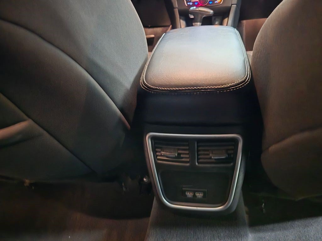 Used 2022 Dodge Charger SXT RWD image 31