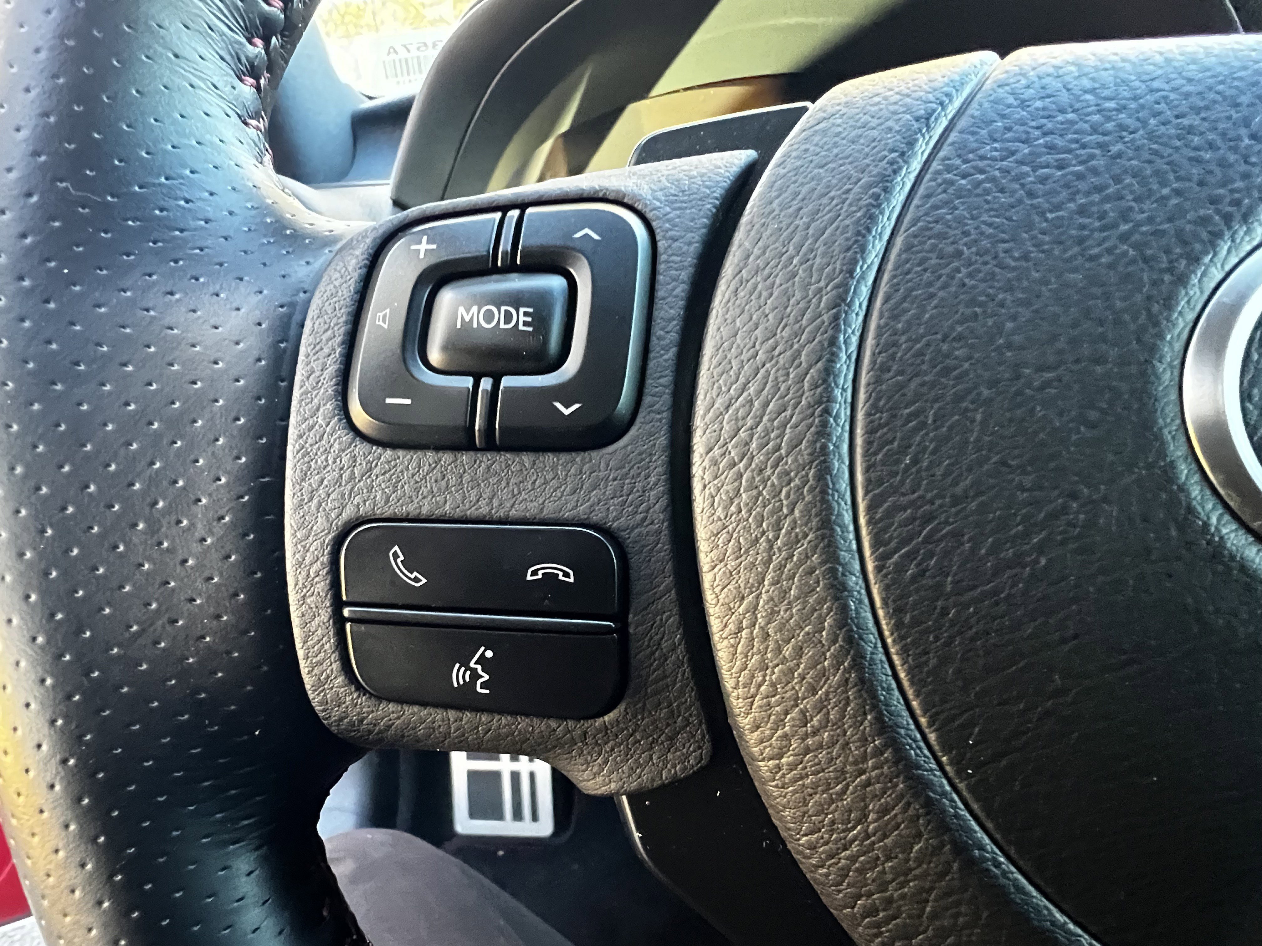 Certified 2025 Lexus IS 350 F Sport image 19