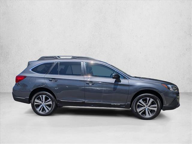 Used 2018 Subaru Outback 2.5i Limited AWD/4WD image 4