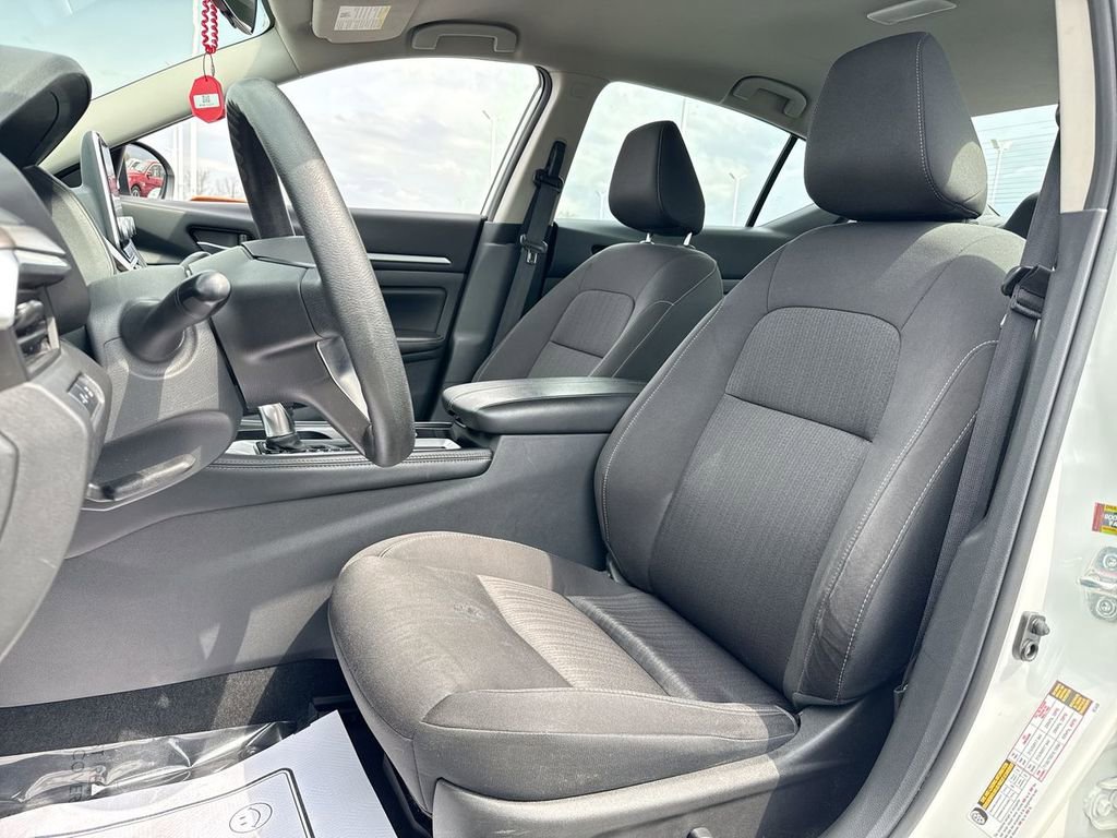 Used 2023 Nissan Altima 2.5 SV image 11