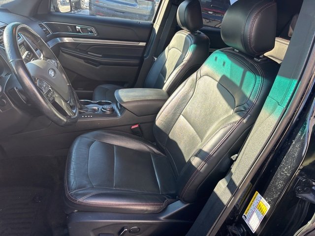 Used 2017 Ford Explorer Sport image 8