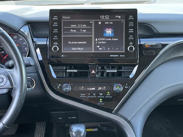 Used 2024 Toyota Camry XSE FWD image 16