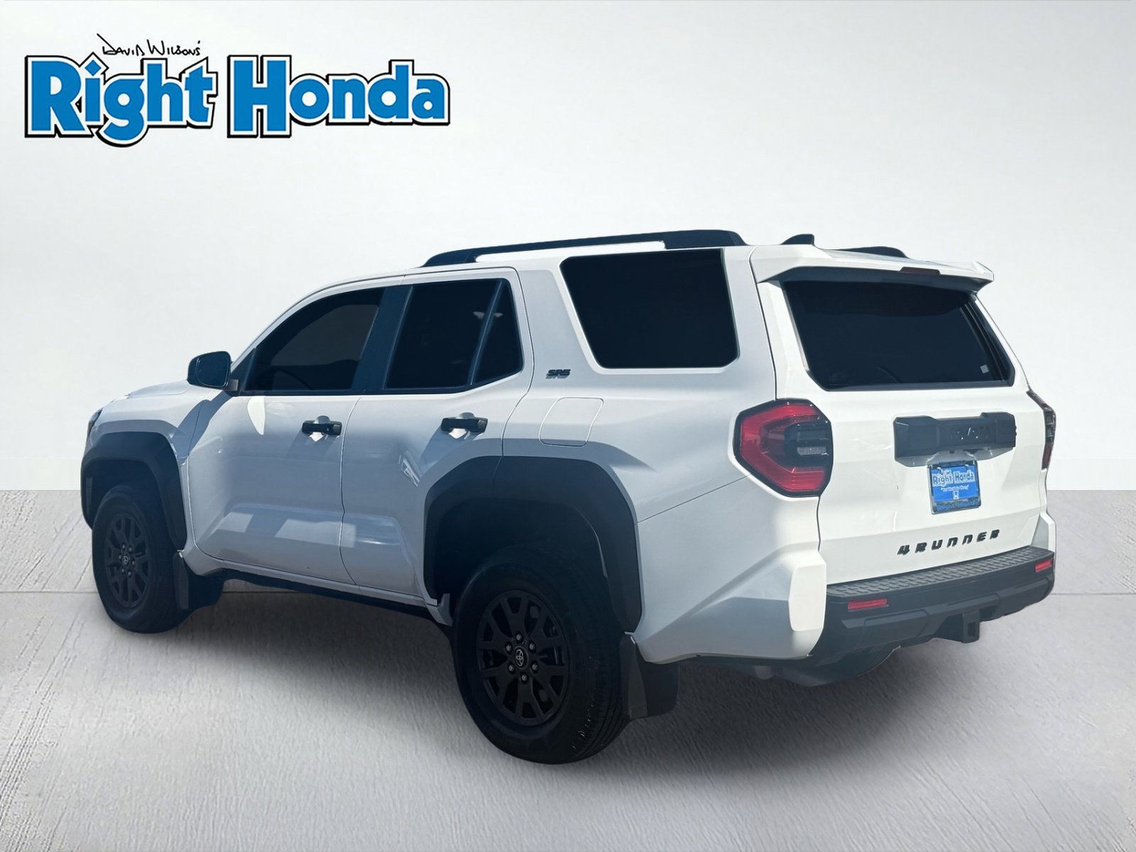 Used 2025 Toyota 4Runner SR5 RWD image 4