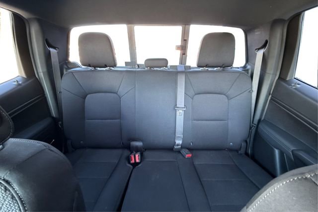 Used 2024 GMC Canyon Elevation w/ Convenience Package image 15