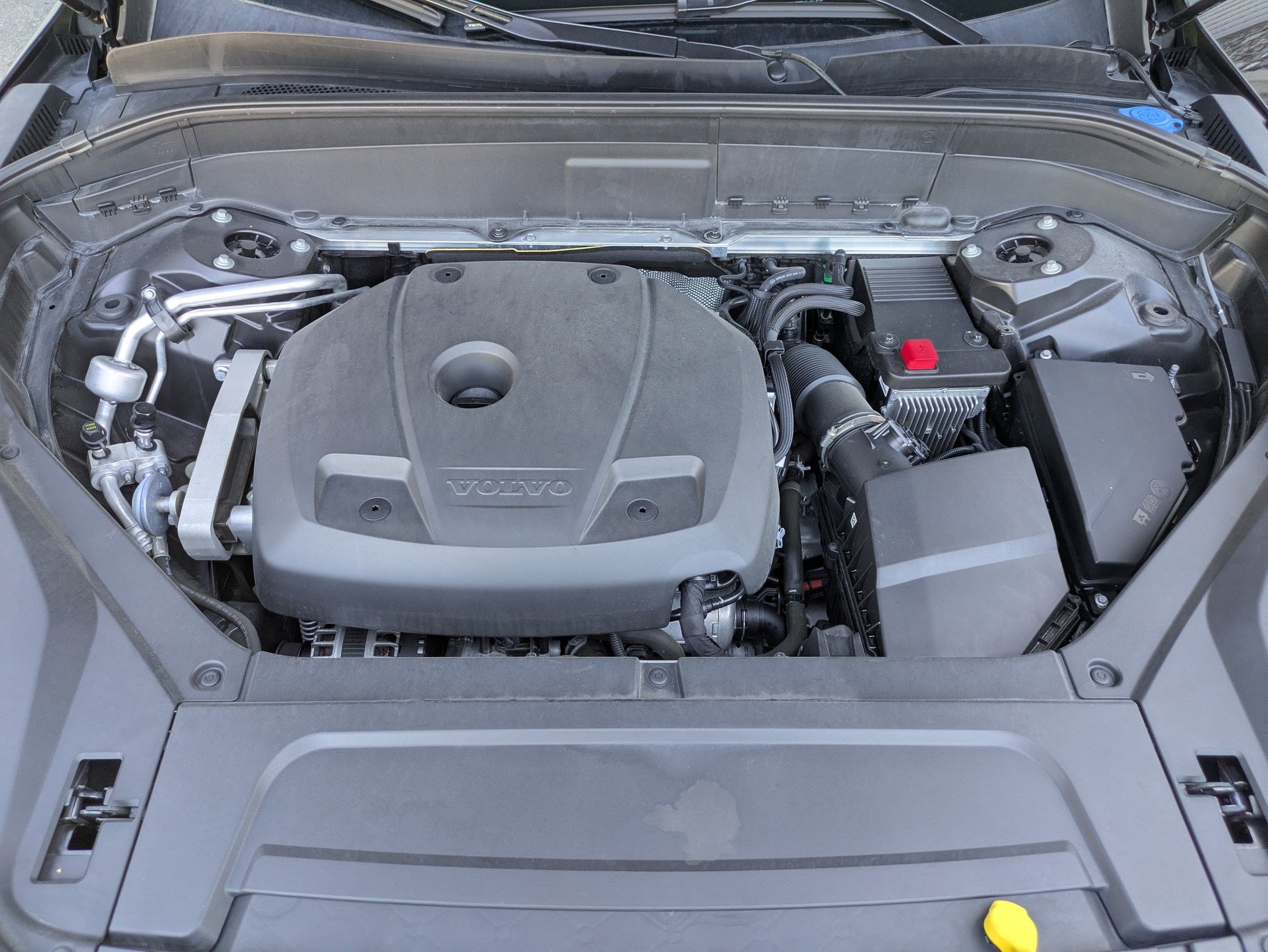 Used 2018 Volvo XC90 T5 Momentum w/ Convenience Package image 34