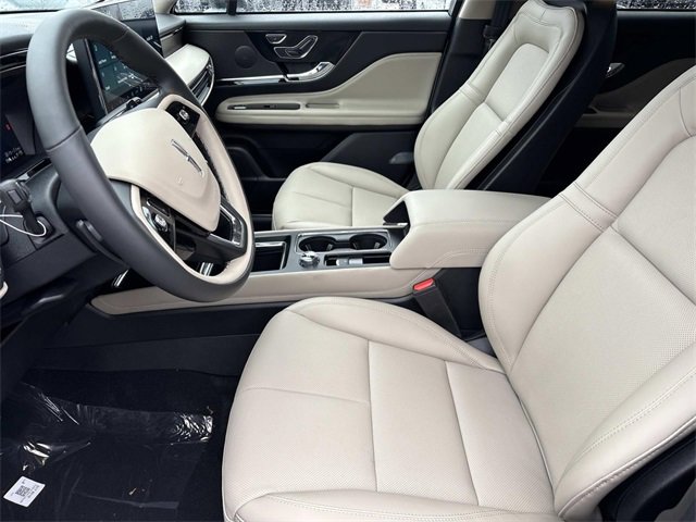 New 2026 Lincoln Corsair Grand Touring w/ Jet Appearance Package image 22