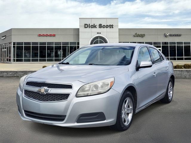 Used 2013 Chevrolet Malibu LT FWD video 2