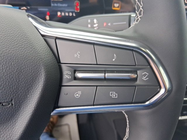 New 2026 Chevrolet Traverse LT w/ Enhanced Driving Package image 33