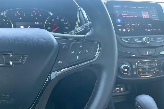 Used 2022 Chevrolet Equinox RS w/ RS Leather Package AWD/4WD image 12