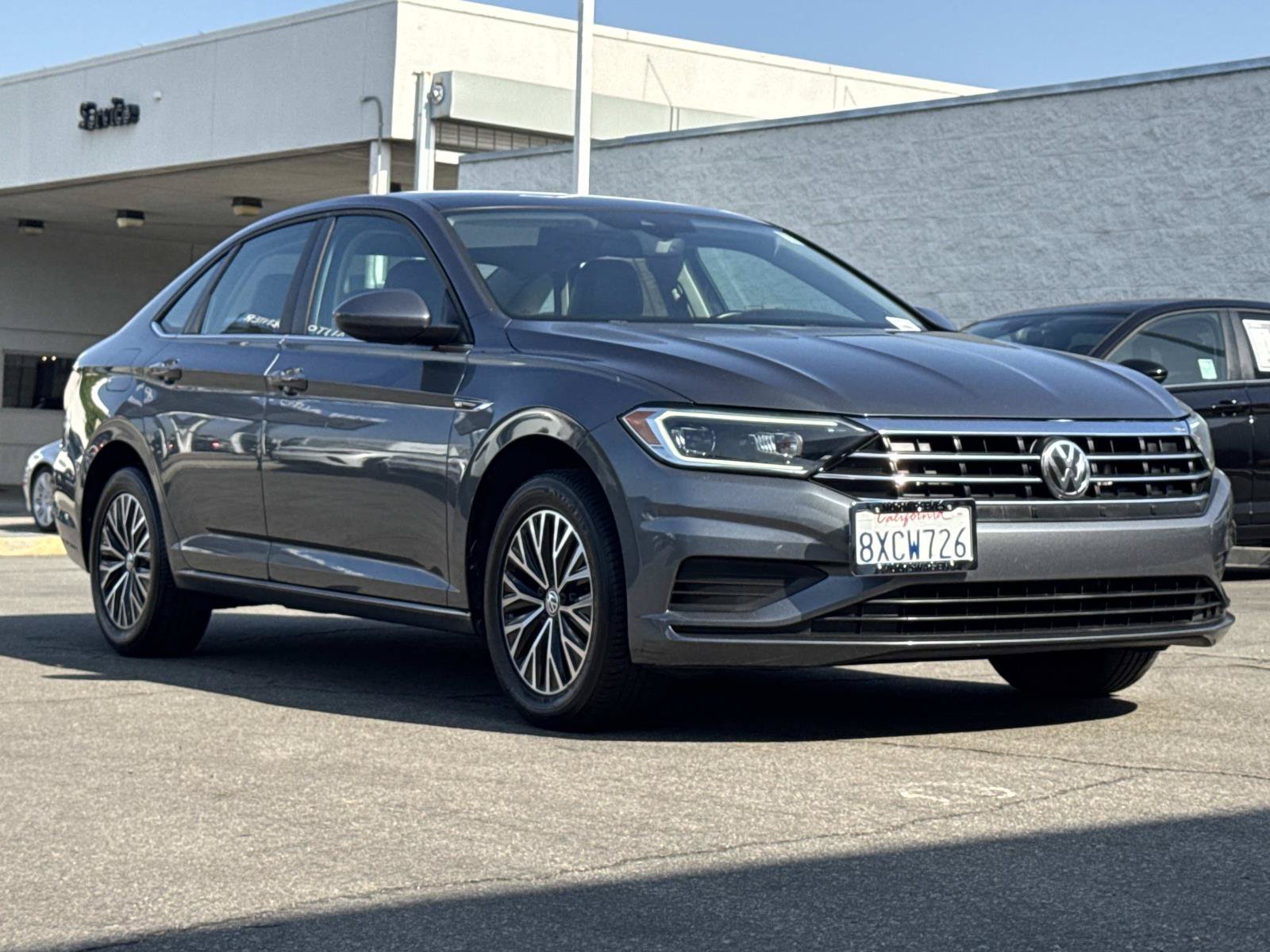 Used 2019 Volkswagen Jetta SEL w/ Cold Weather Package FWD image 7