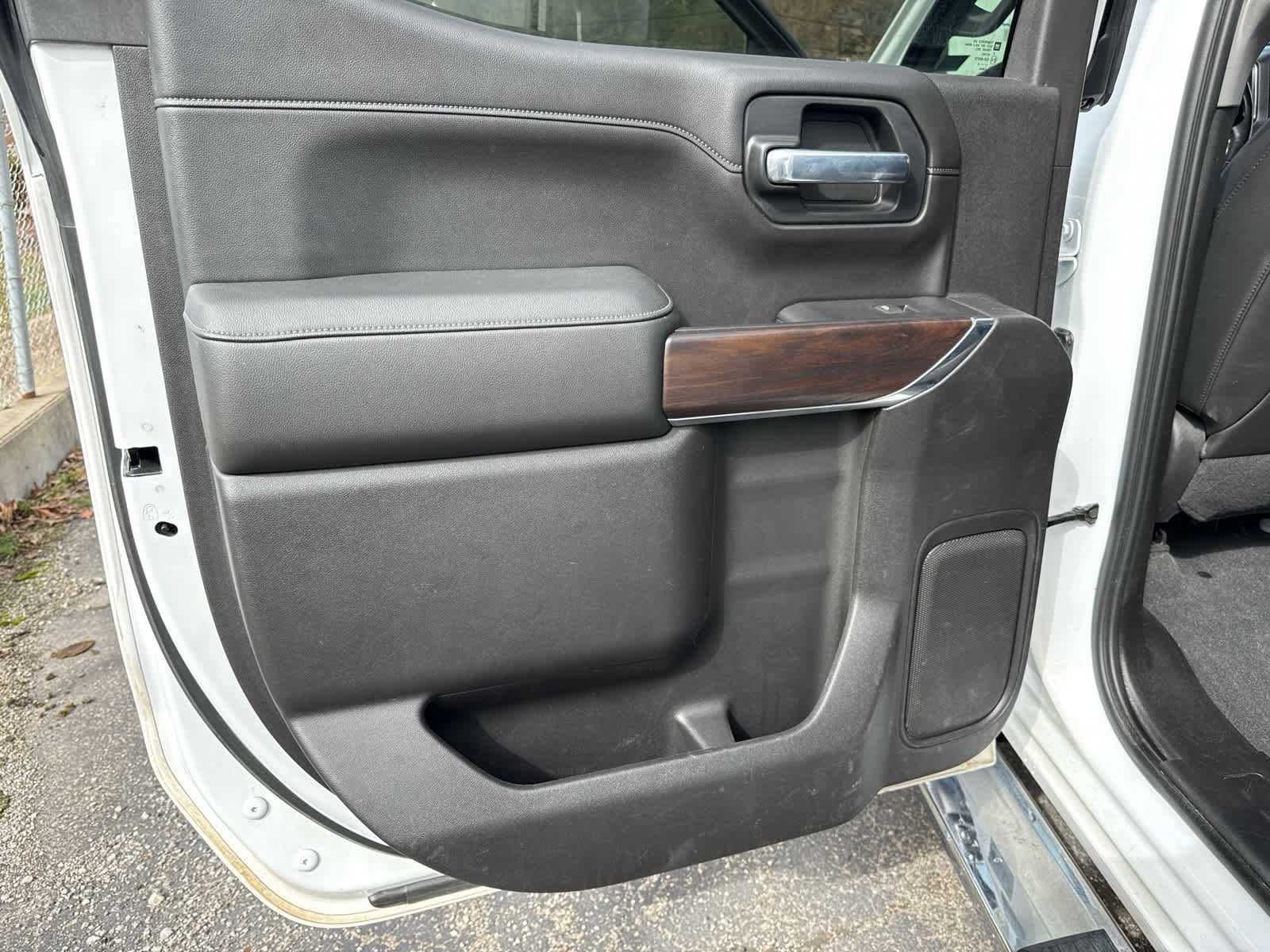 Used 2020 GMC Sierra 1500 SLT w/ SLT Premium Plus Package image 25