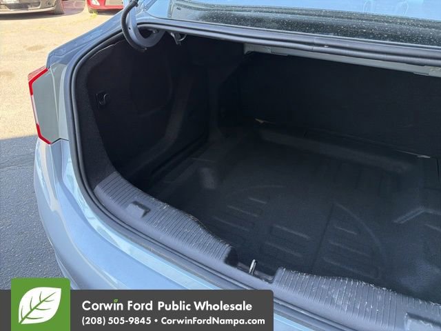 Used 2017 Chevrolet Cruze LS FWD image 26
