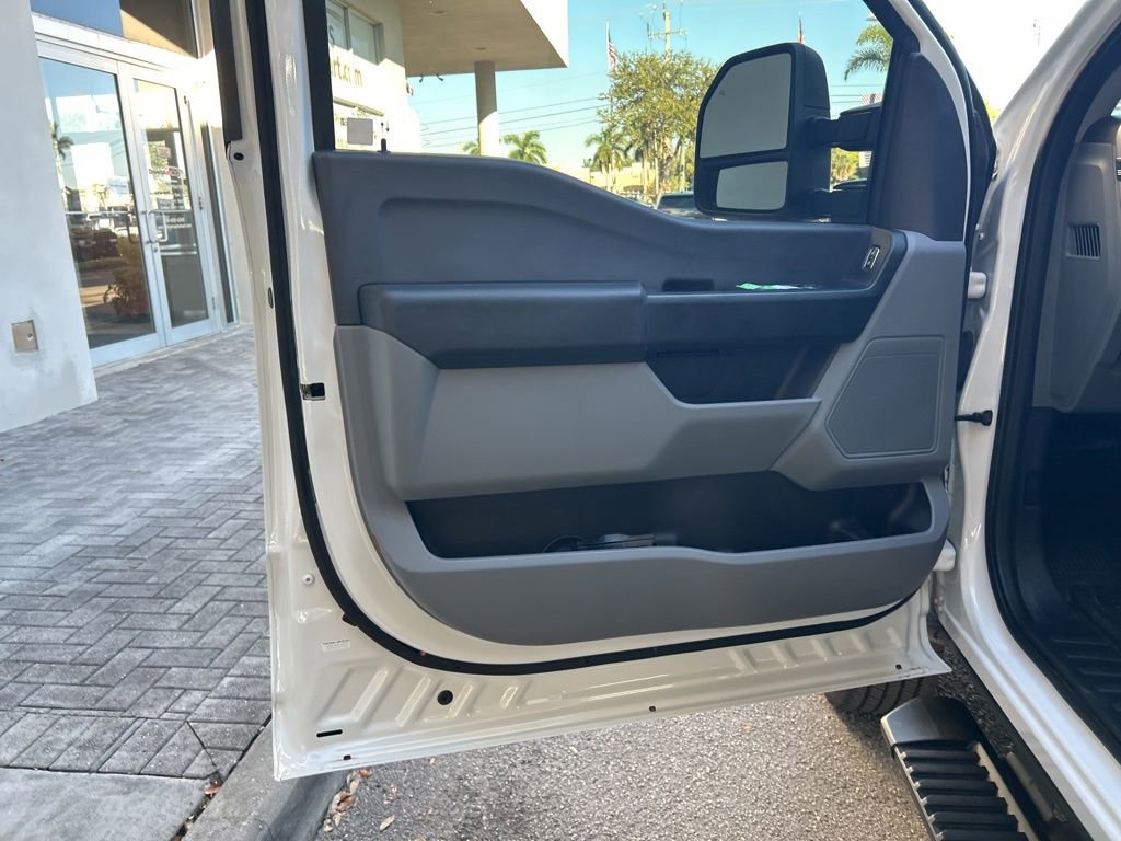 Used 2024 Ford F350 XL image 41