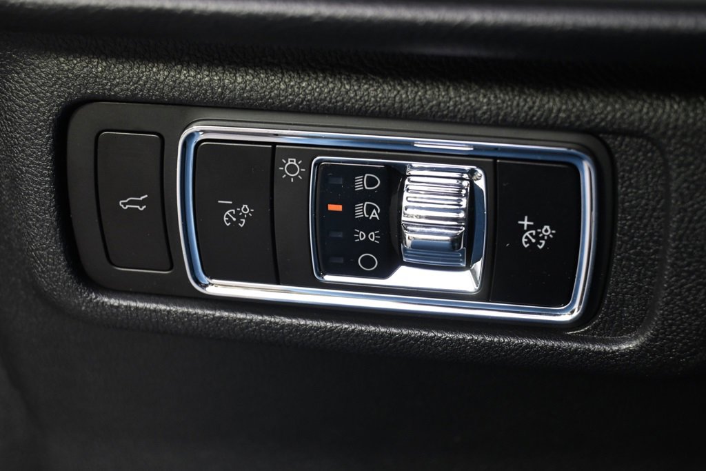 New 2026 Lincoln Corsair Reserve w/ Jet Appearance Package image 24