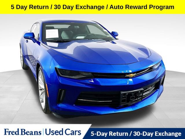 Used 2016 Chevrolet Camaro LT image 1