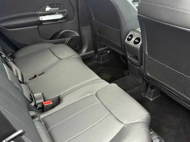 Certified 2021 Mercedes-Benz GLB 250 4MATIC image 24