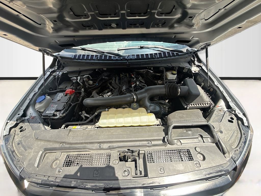 Used 2024 Ford Expedition XLT image 31