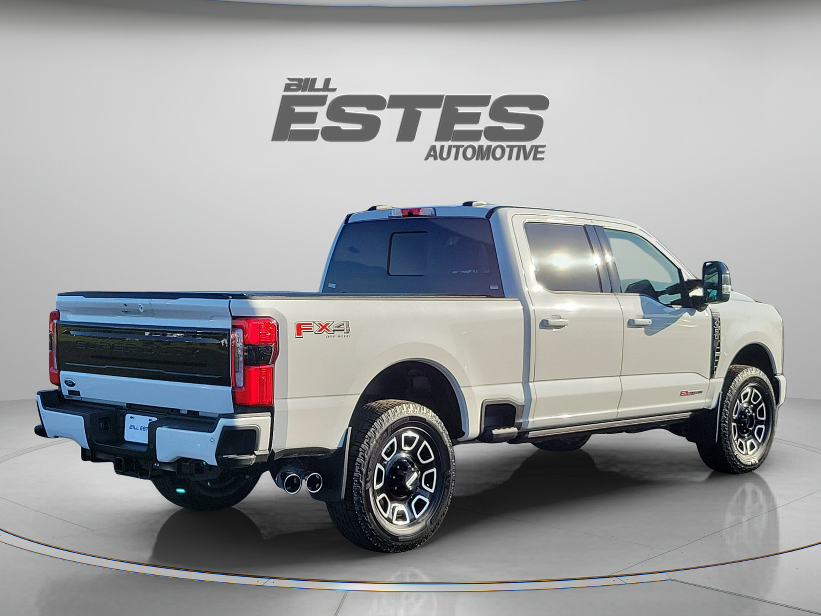 Used 2026 Ford F350 Platinum AWD/4WD image 4