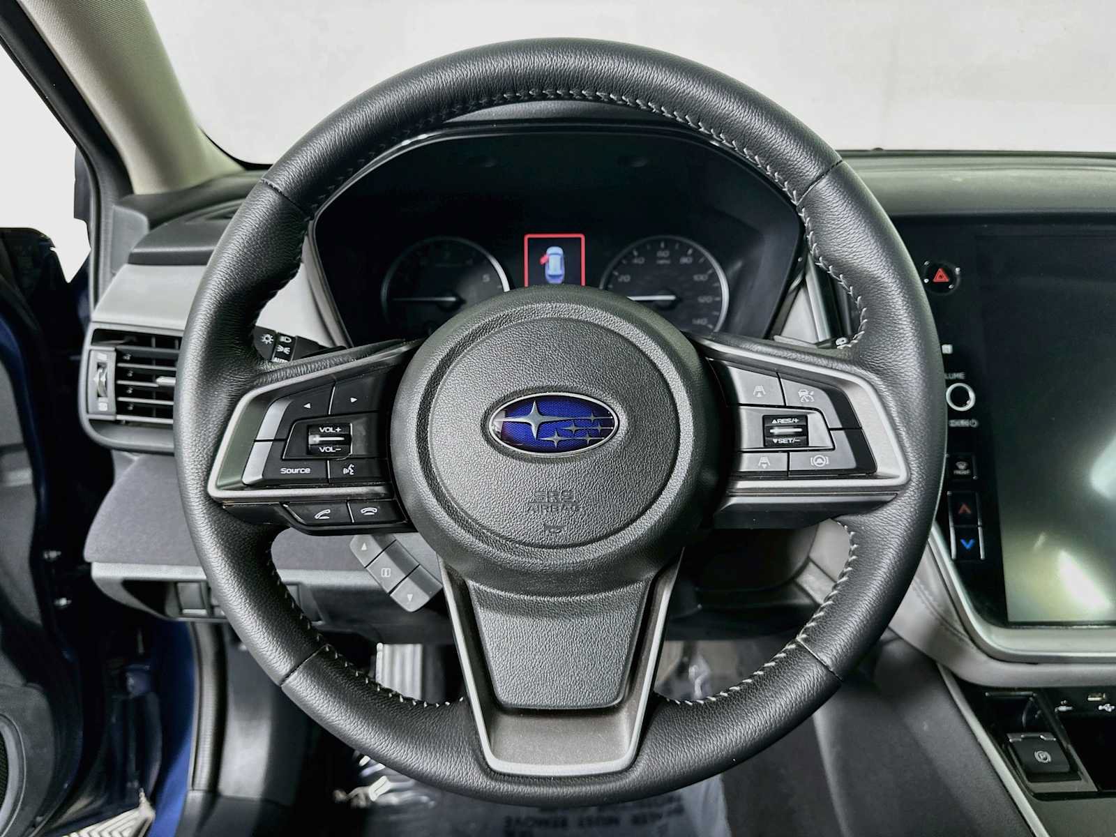 Used 2020 Subaru Outback Premium w/ Popular Package #1 AWD/4WD image 11