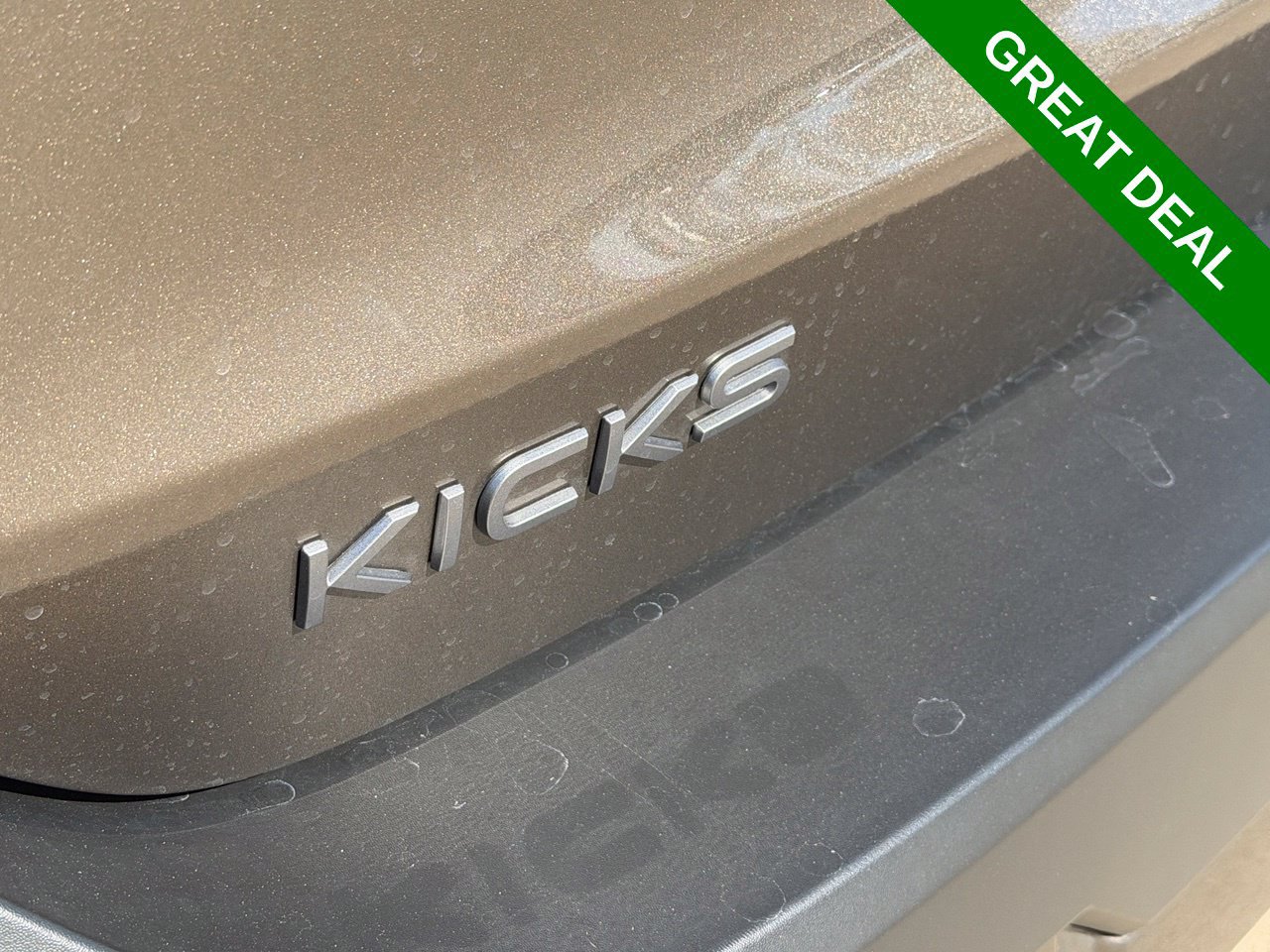 Used 2026 Nissan Kicks SR w/ Cold Weather Package AWD/4WD image 14