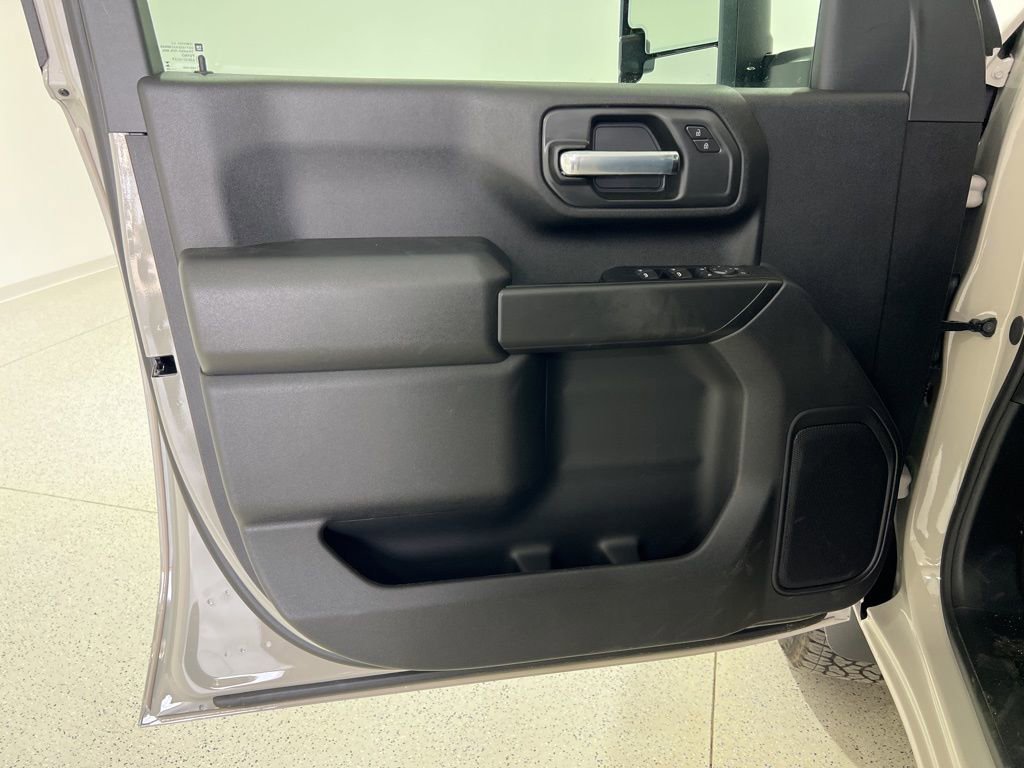 New 2026 Chevrolet Silverado 2500 Custom w/ Custom Value Package image 18