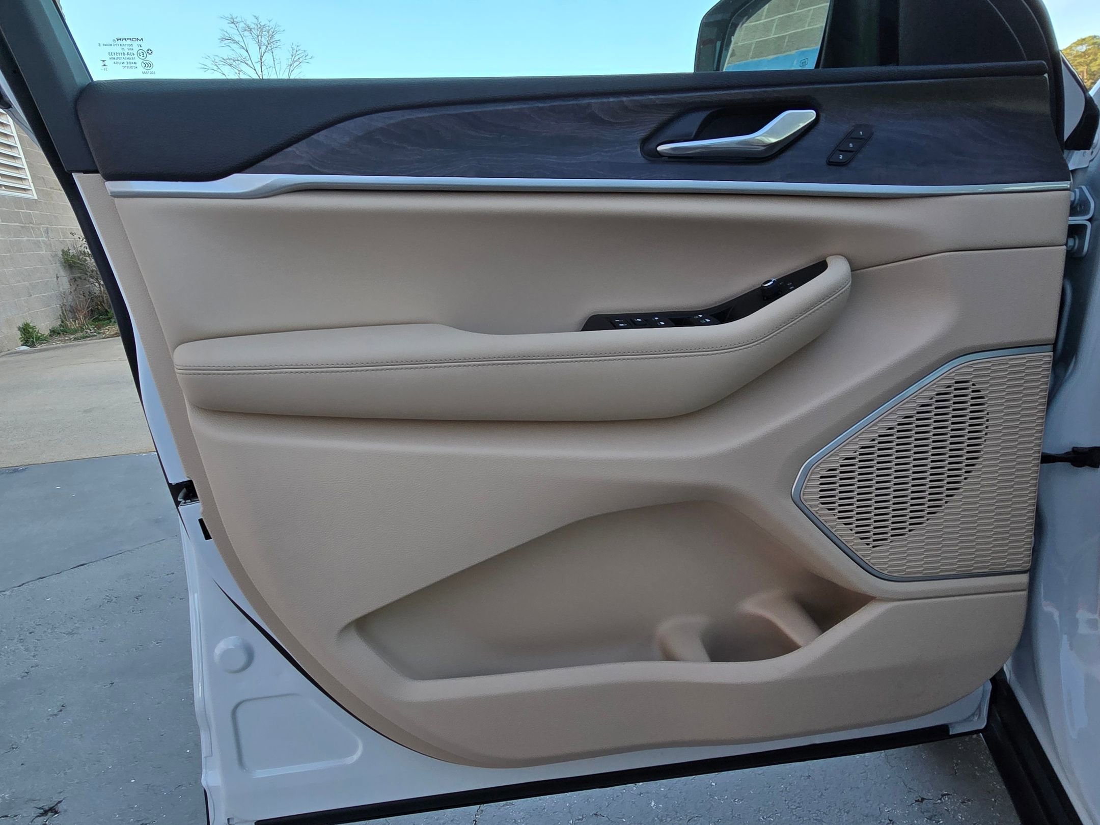 New 2025 Jeep Grand Cherokee L Limited w/ Luxury Tech Group II image 21