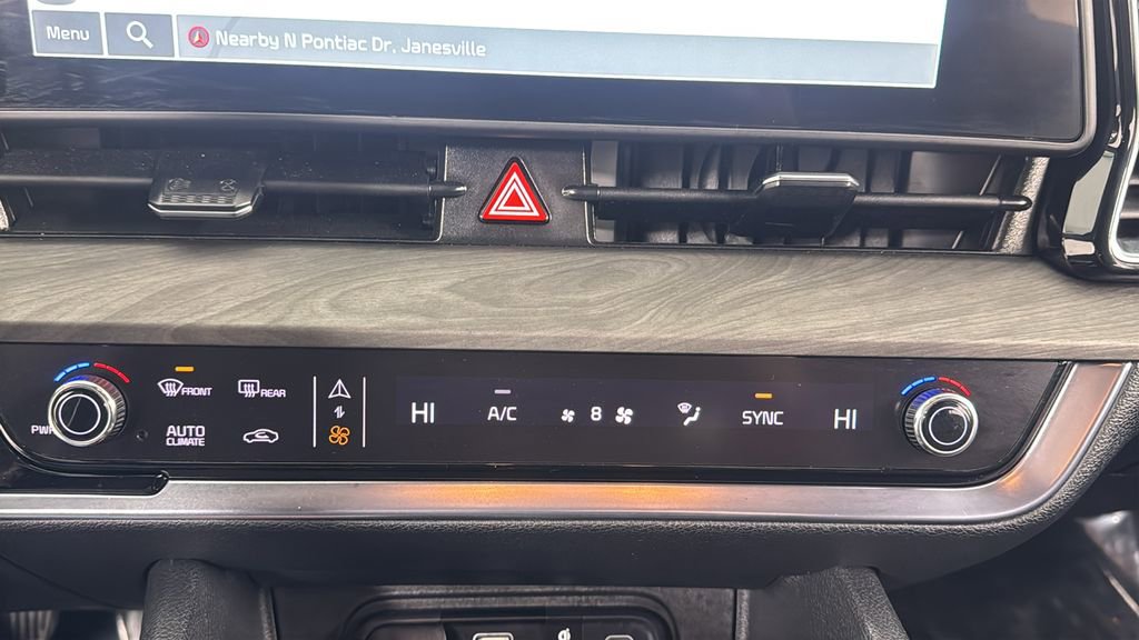 Used 2025 Kia Sportage X-Line image 26