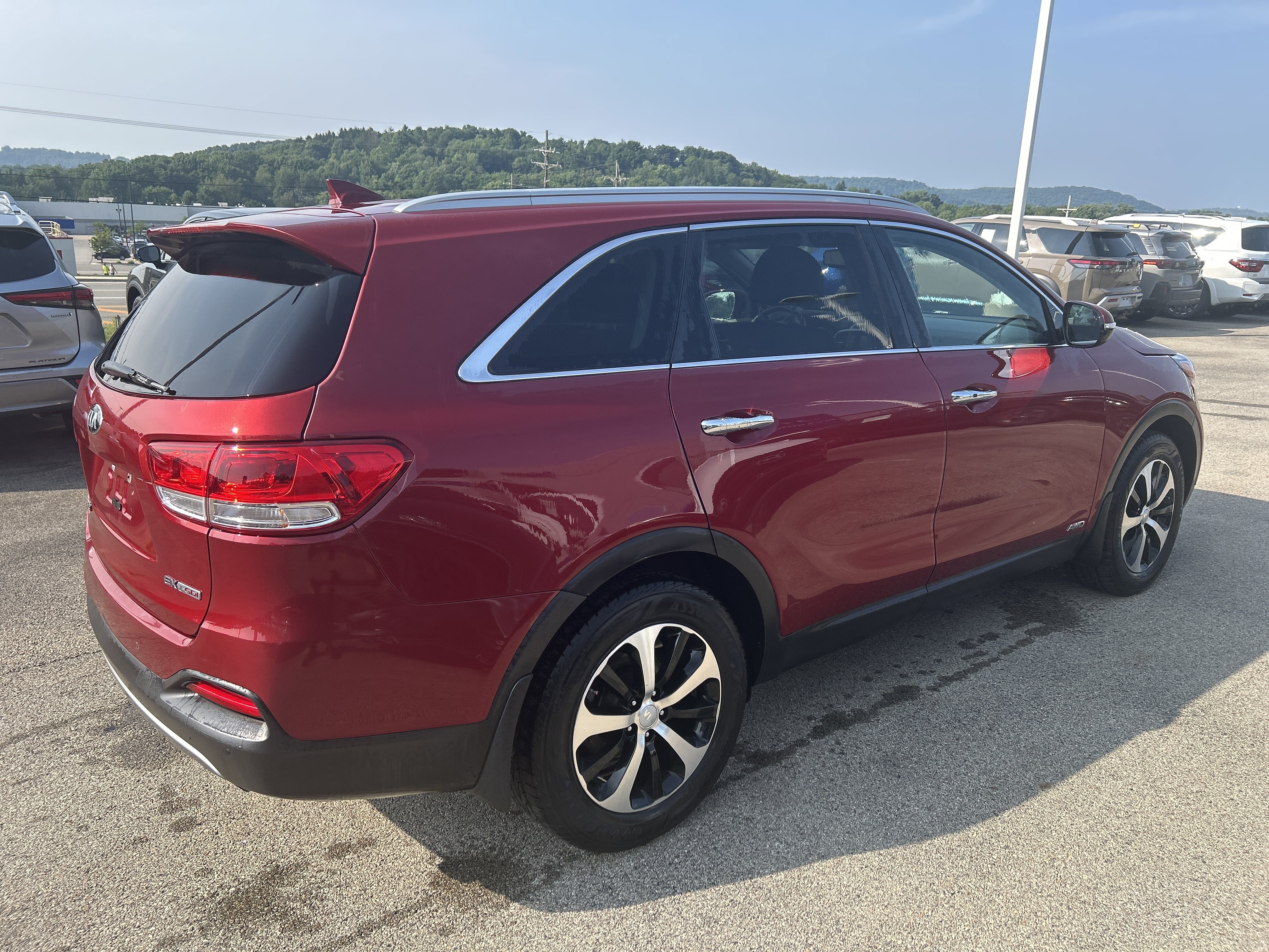 Used 2018 Kia Sorento EX AWD/4WD image 4