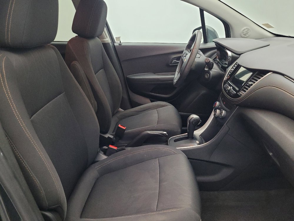 Used 2018 Chevrolet Trax LT image 21