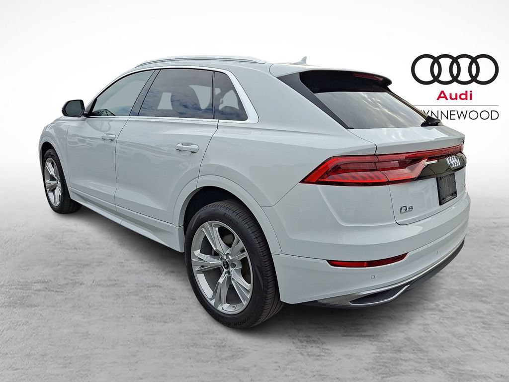 Used 2023 Audi Q8 Premium AWD/4WD image 4