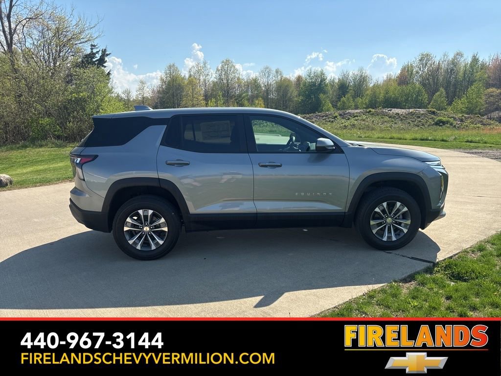 New 2026 Chevrolet Equinox LT w/ Convenience Package II FWD image 10