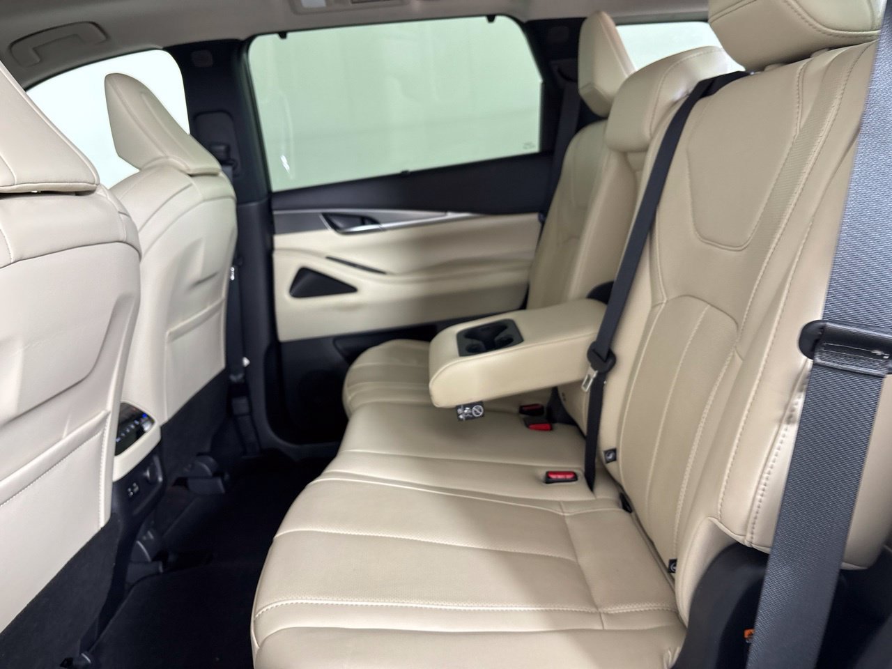 Used 2024 INFINITI QX60 Luxe w/ Cargo Package AWD/4WD image 26
