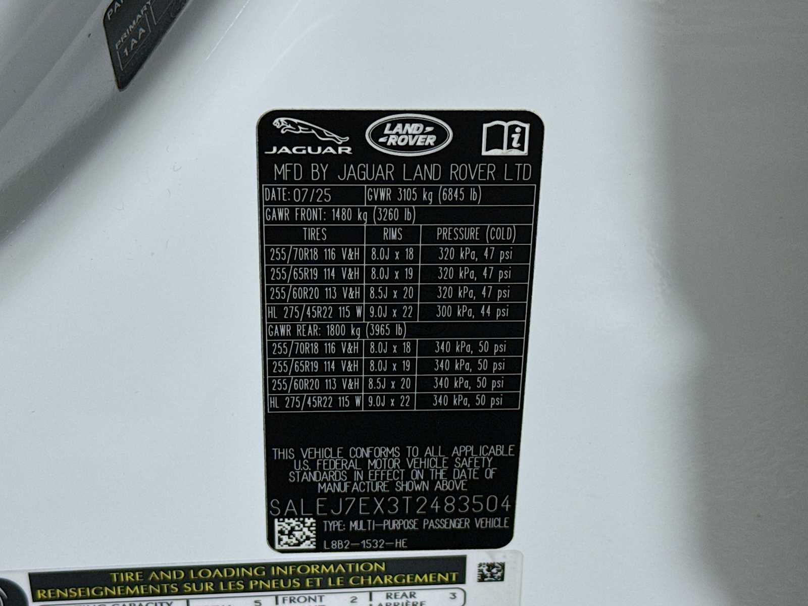 Used 2026 Land Rover Defender 110 S AWD/4WD image 28