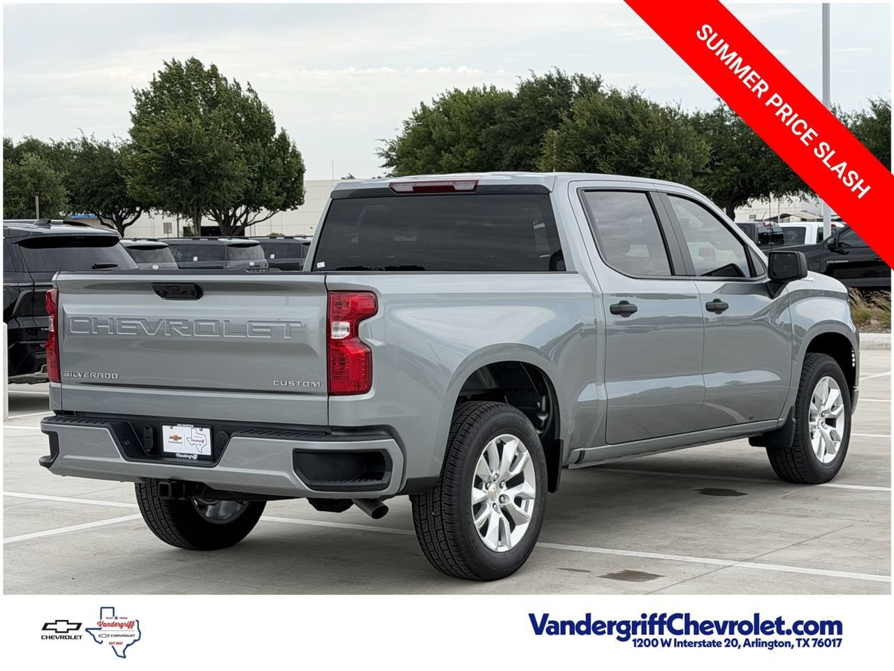 New 2026 Chevrolet Silverado 1500 Custom RWD image 4