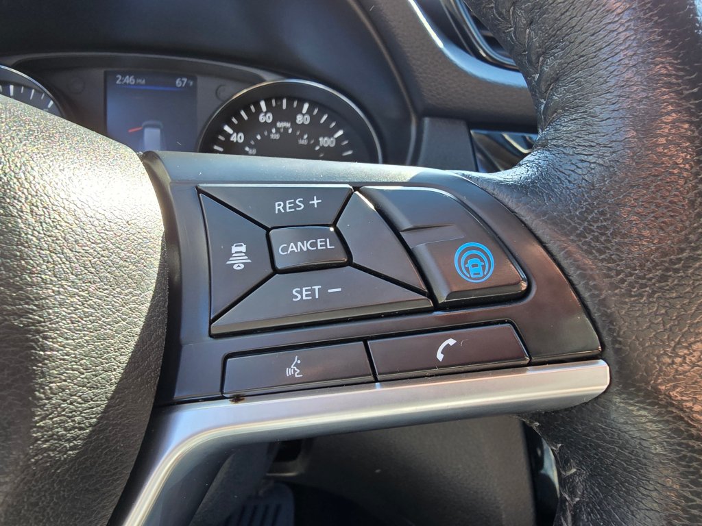 Used 2019 Nissan Rogue SL FWD image 6