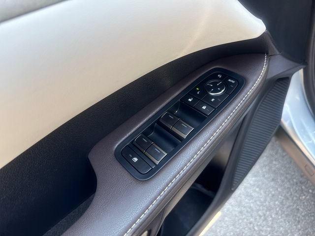 Used 2024 Lexus RX 350 AWD w/ Convenience Package image 10