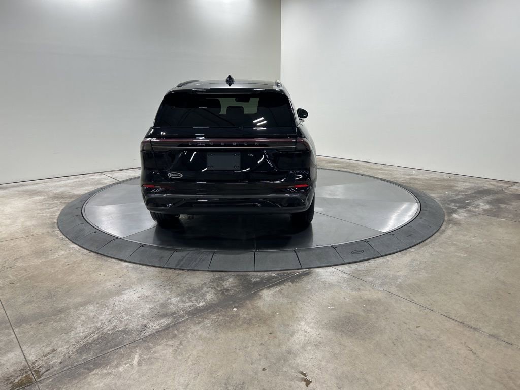 New 2026 Lincoln Nautilus Reserve w/ Jet Appearance Package image 6