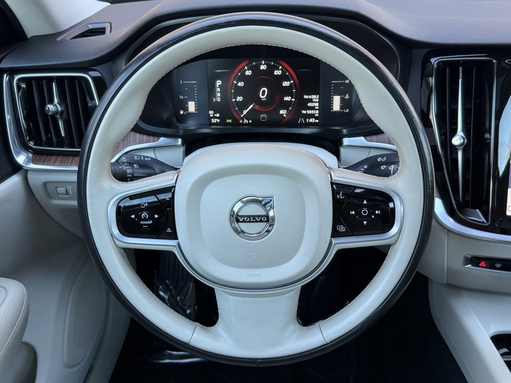 Used 2019 Volvo S60 T5 Momentum w/ Premium Package image 26