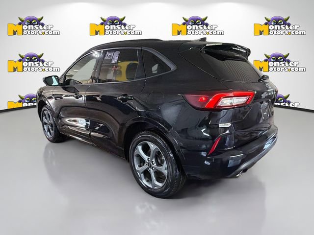 Used 2023 Ford Escape ST-Line AWD/4WD image 6